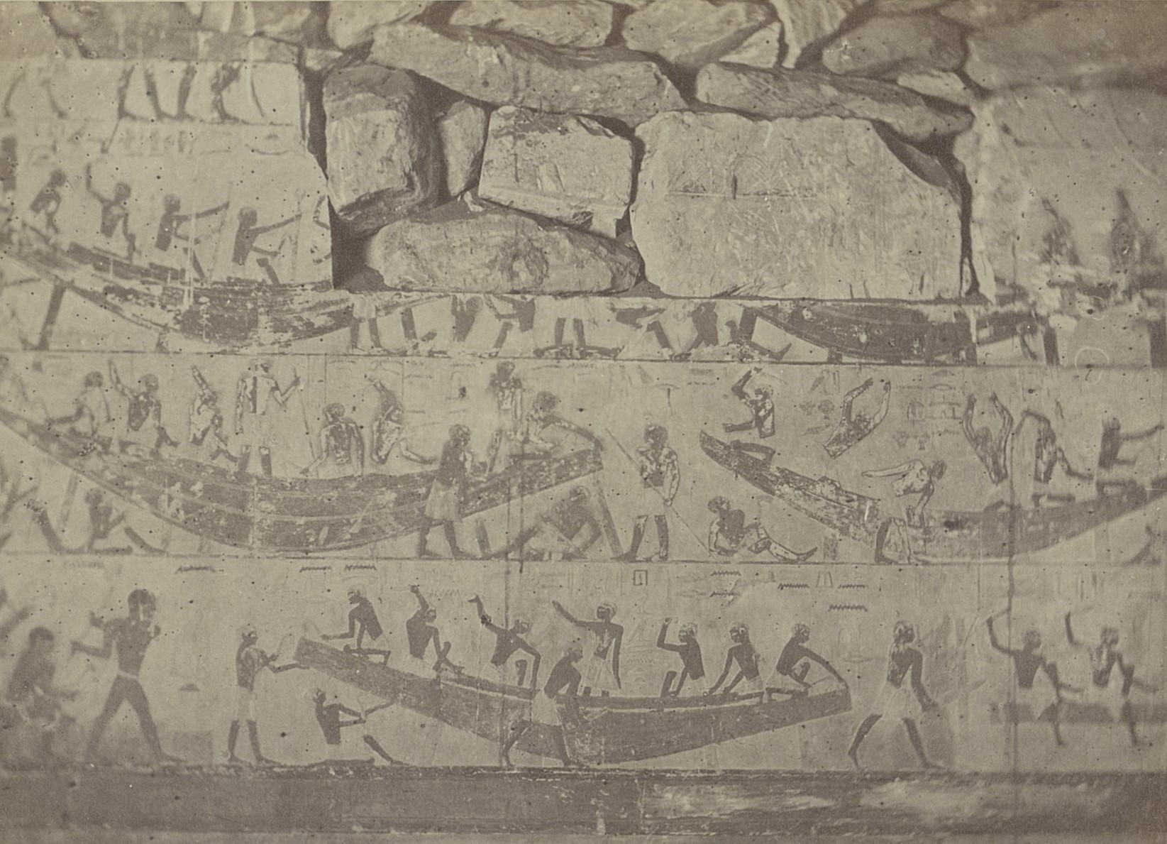 Fresque présentant une scène de construction de bateaux